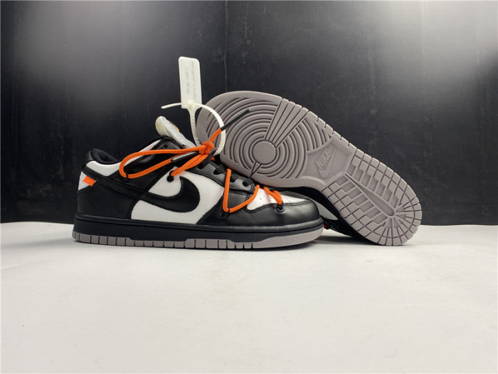 ofw x nike dunk low ct0856 -001