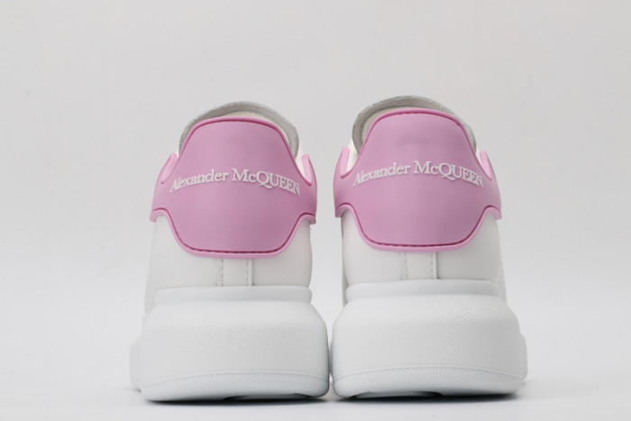 alex mcqu sneakers