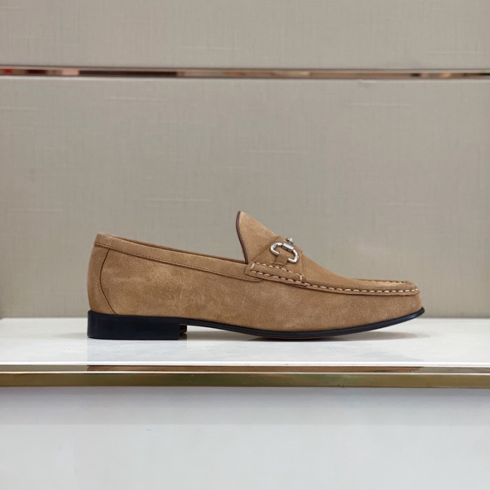 guc loafer