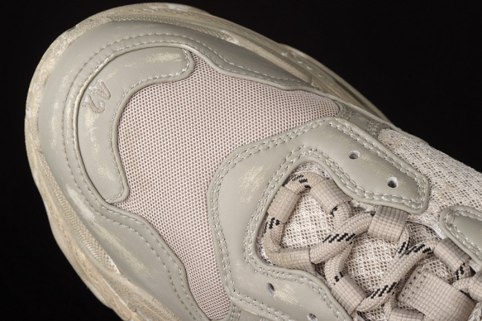 bl triple s trainers sneakers 082524