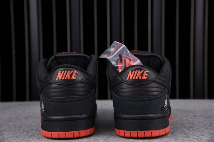 nike sb dunk low black pigeon - 883232-008