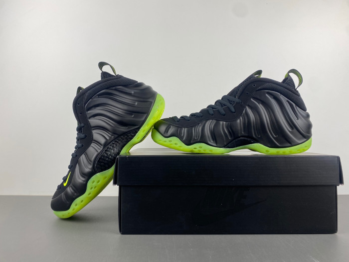 Nike Air Foamposite One Black Volt HF2902-001