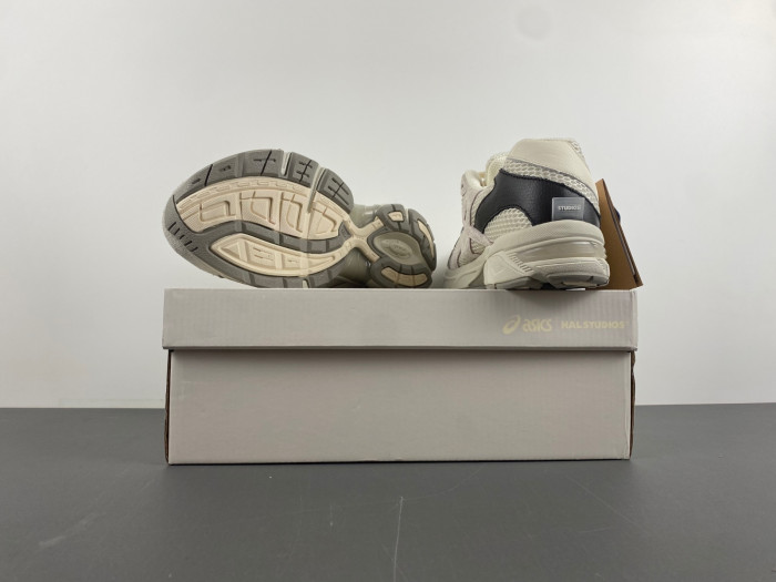 As*ic*s gel-1130 hal studio glacier men