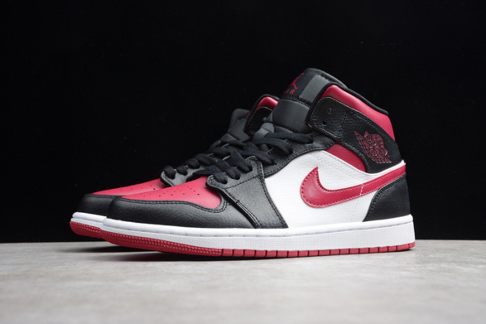 air jordan 1 mid bred toe 554724-066
