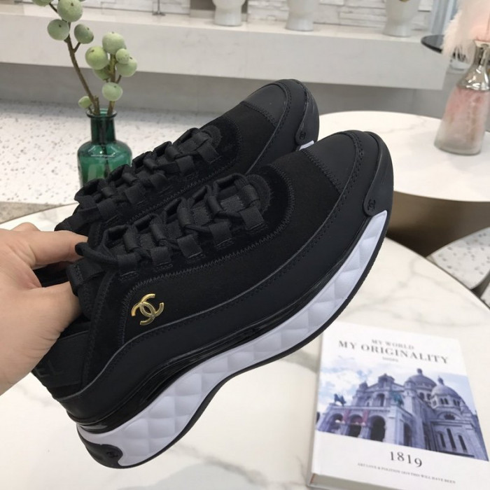 CHNEL LOW TOP TRAINER SNEAKERS