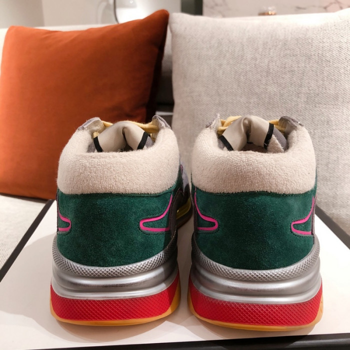 gui sneaker 22010301