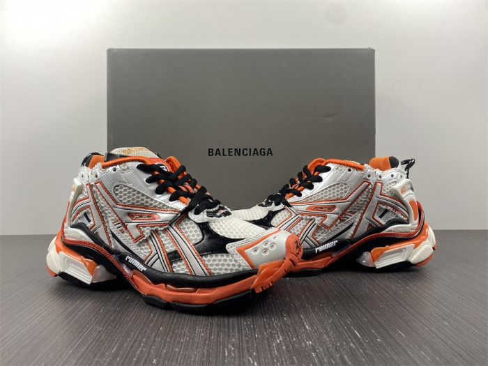 bl runner trainers sneakers