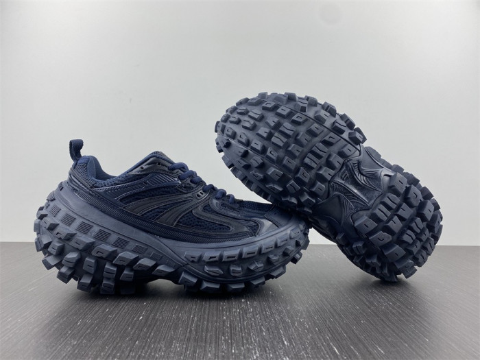 bl deferder chunky-sole sneaker