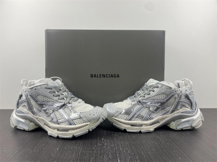 bl runner trainers sneakers