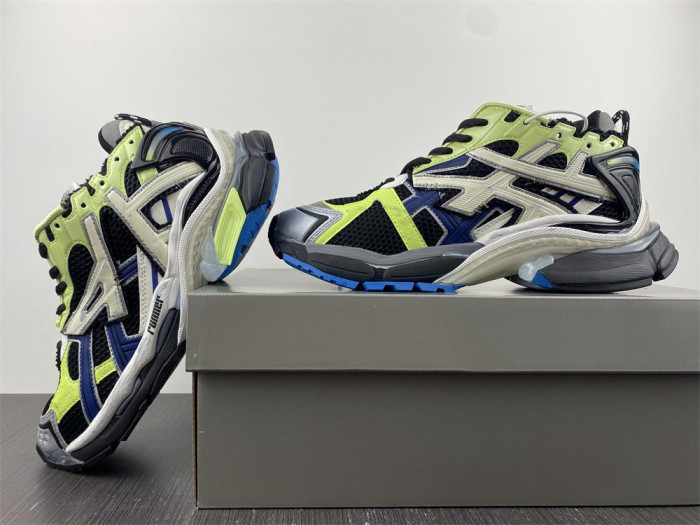 bl runner trainers sneakers