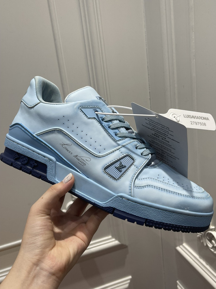 lovt sneaker