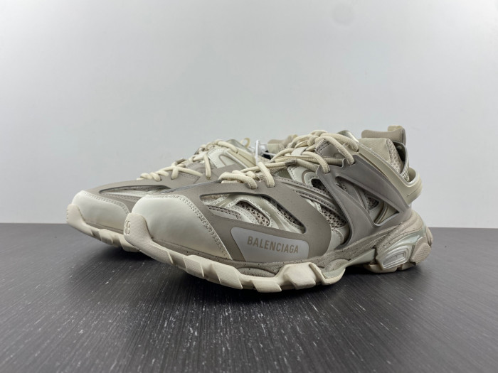 bl track trainers sneaker