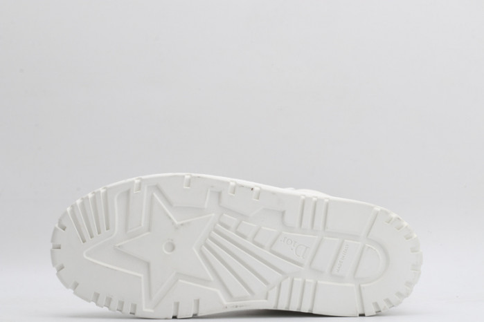 dr trainer sneaker