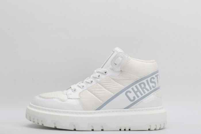 dr trainer sneaker