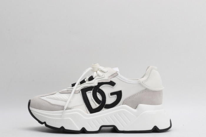 dg sneaker