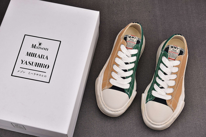 Ma*s*n mihara yasuhiro sneaker