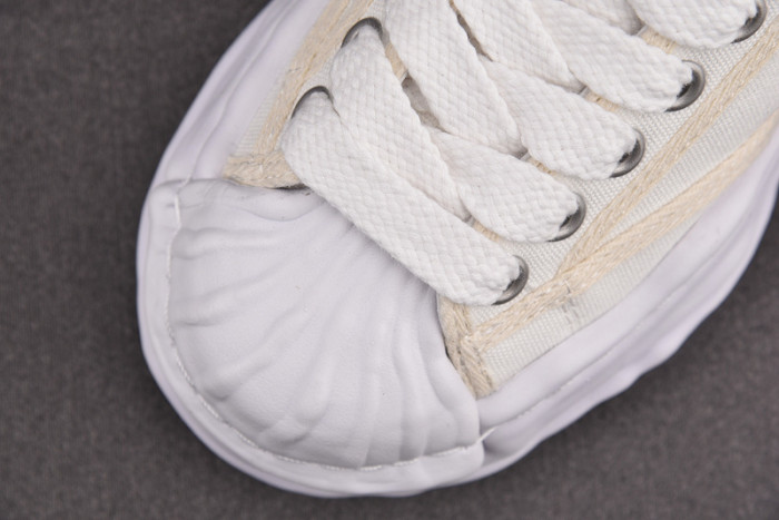 Ma*s*n mihara yasuhiro sneaker