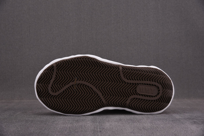 Ma*s*n mihara yasuhiro sneaker