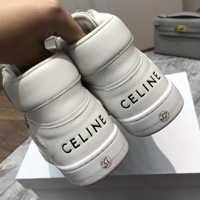 clin sneaker