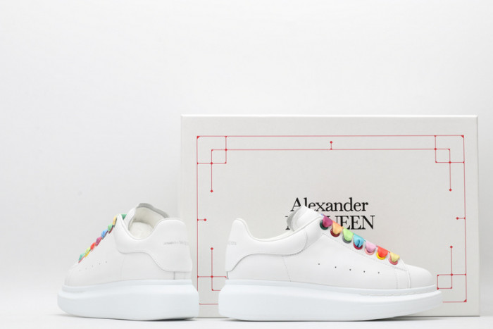 alex mcqu sneakers