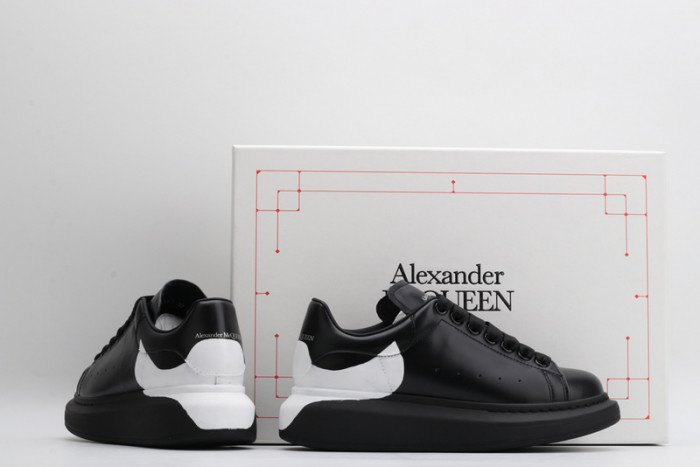 alex mcqu sneakers