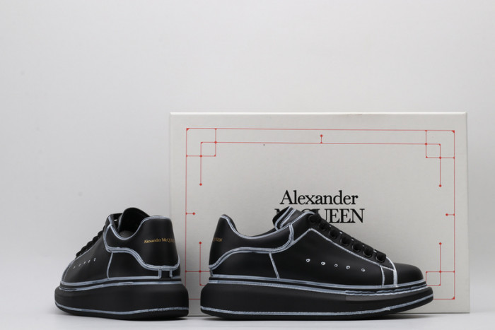 alex mcqu sneakers