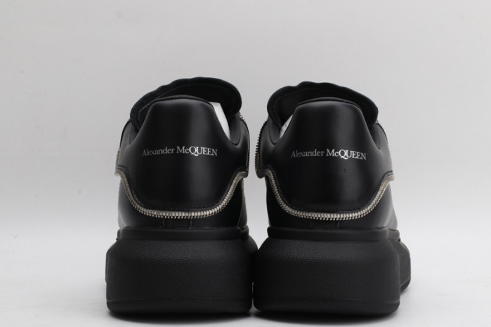 alex mcqu sneakers