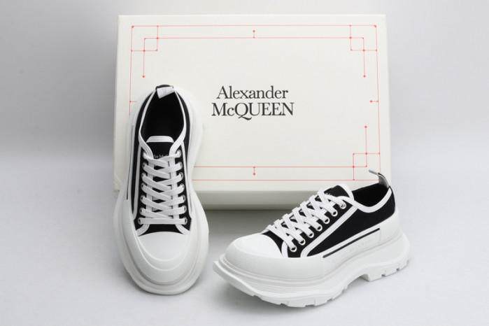 alex mcqu sneakers