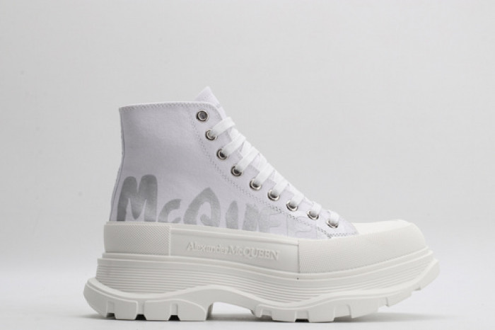 alex mcqu sneakers