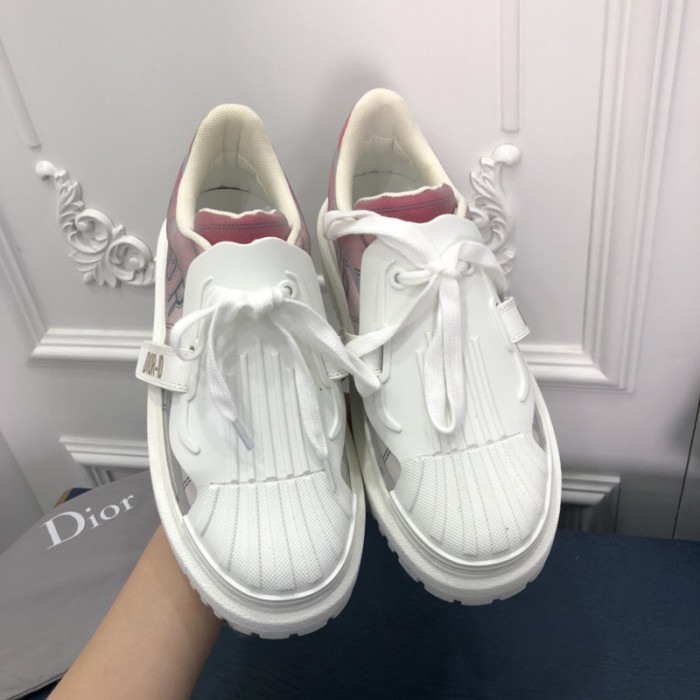 dr trainer sneaker