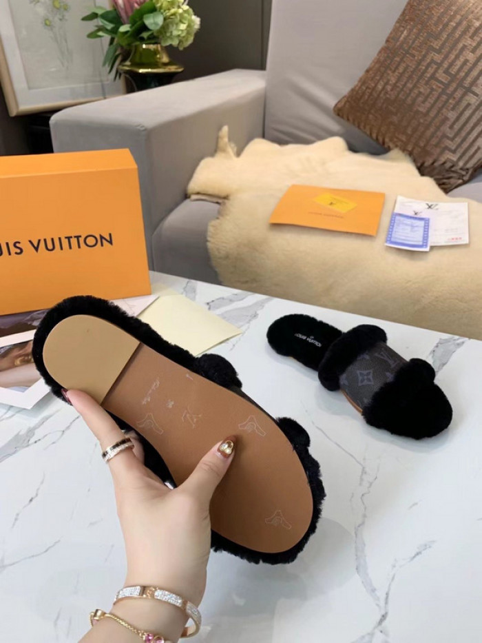 lovt slippers