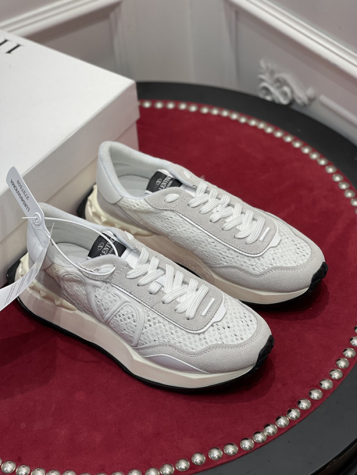 v*lentino sneaker