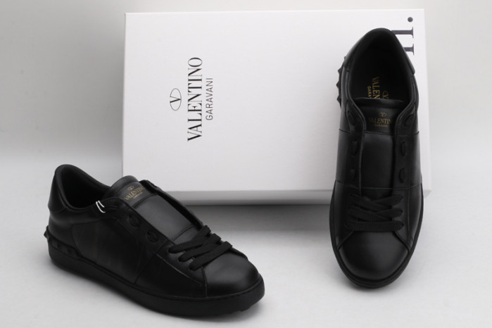 v*lentino sneaker
