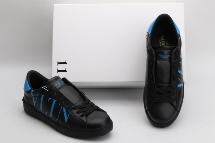 v*lentino sneaker
