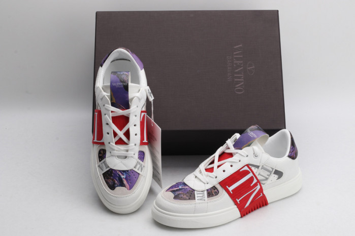 v*lentino sneaker