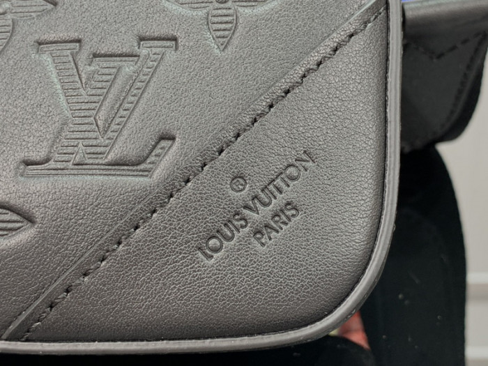 LU VI BAG 27x18.5x4.5cm