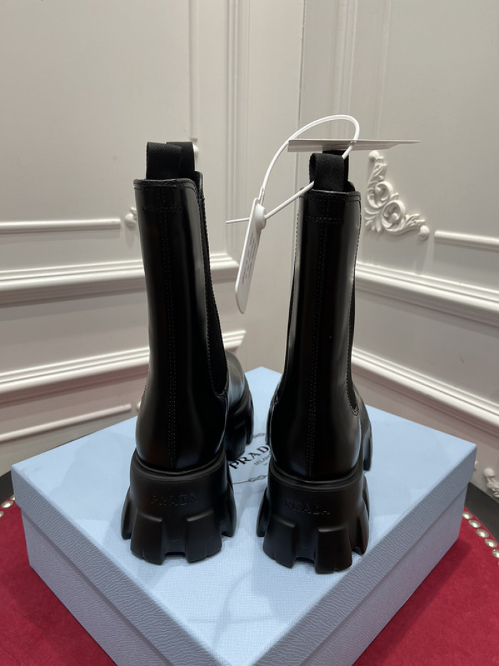 prad boots