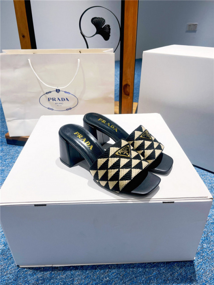 prad slippers