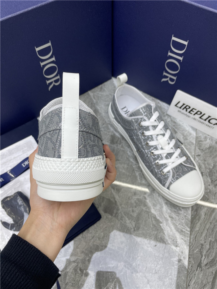 dr b23 sneakers