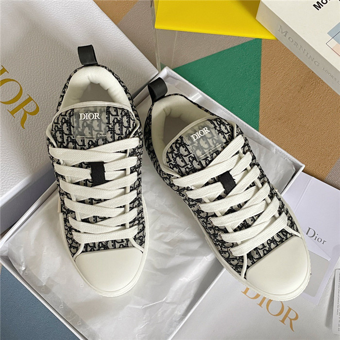 dr b23 sneakers