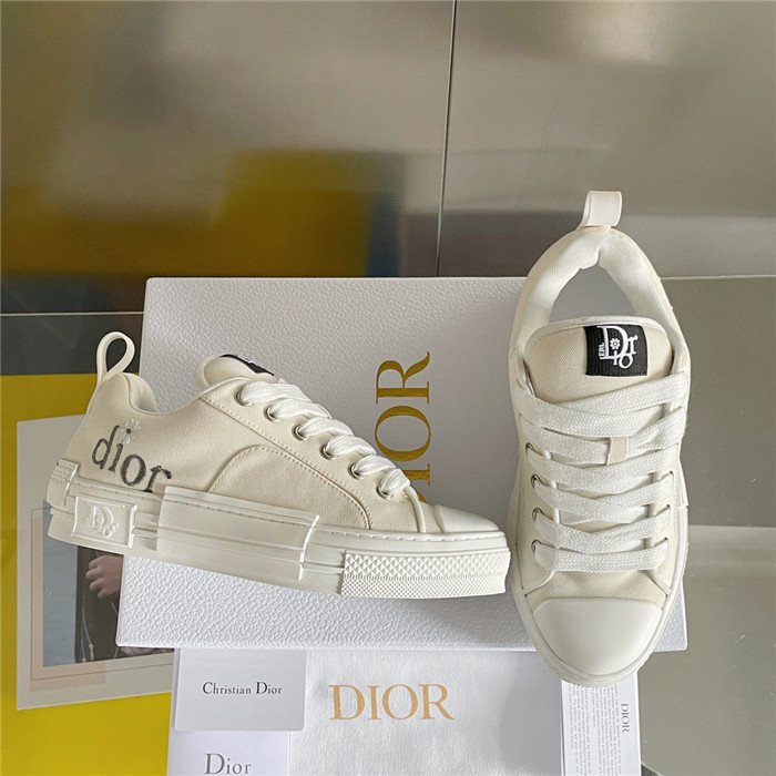 dr b23 sneakers