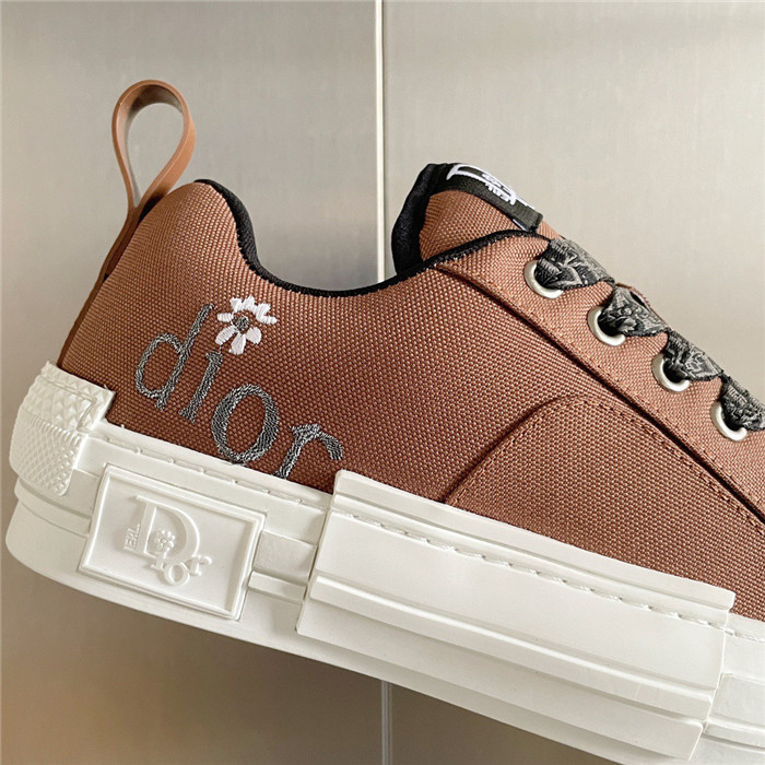 dr b23 sneakers