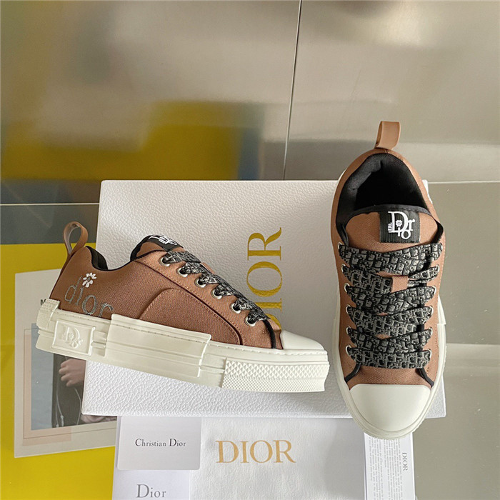 dr b23 sneakers