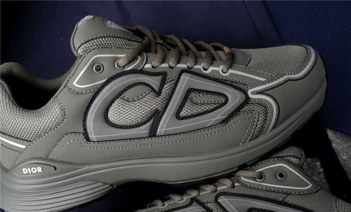 dr b30 trainer sneaker