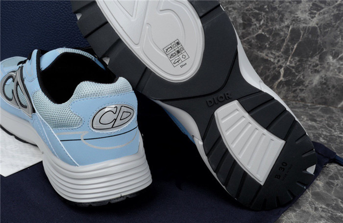 dr b30 trainer sneaker