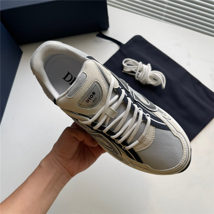 dr b30 trainer sneaker