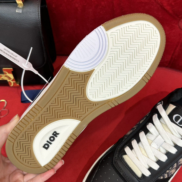 dr b27 trainer sneaker