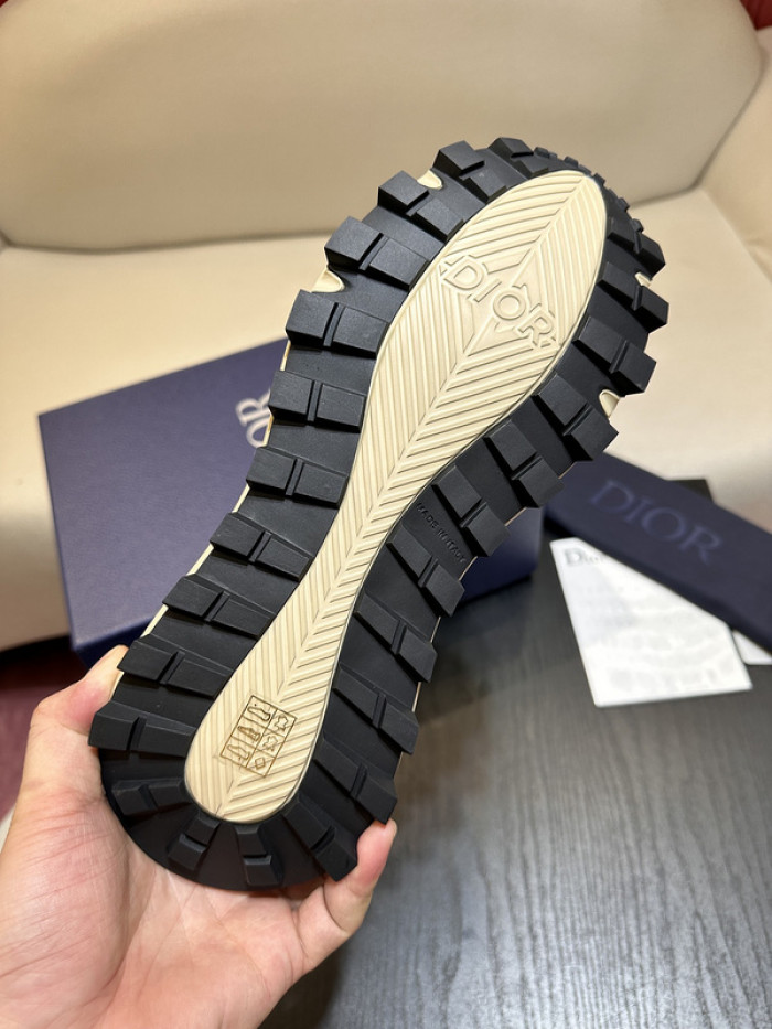 dr b31 trainer sneaker