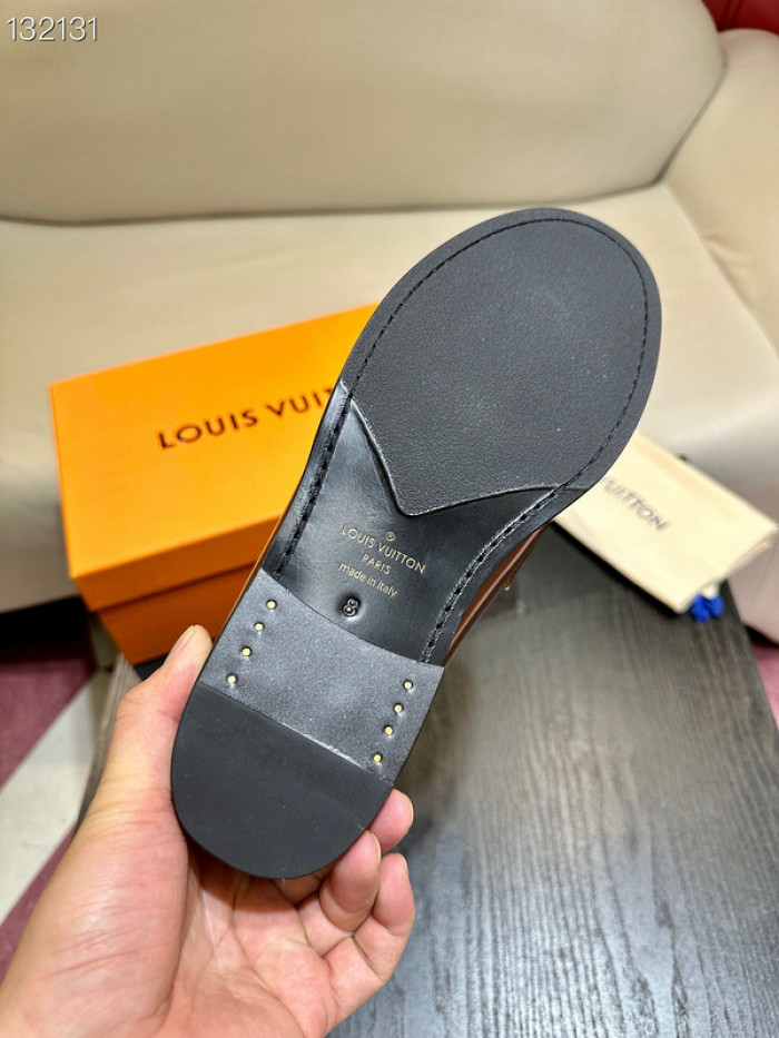 lovt loafer