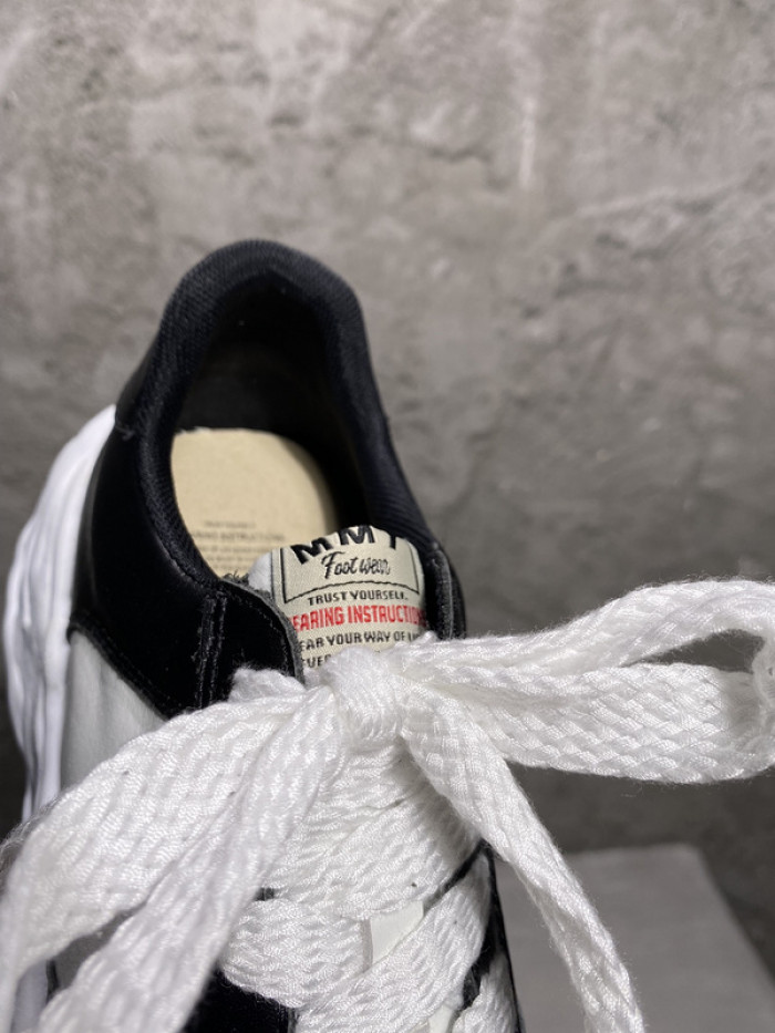 Ma*s*n mihara yasuhiro sneaker
